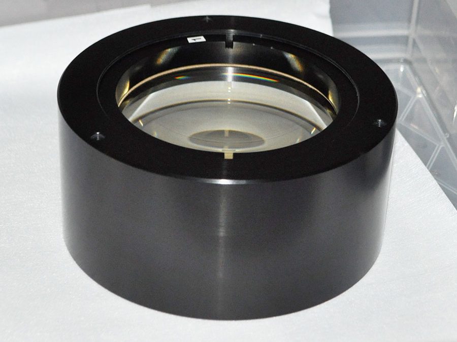 Large Output Beam Expander Optics for Interferometric Testing