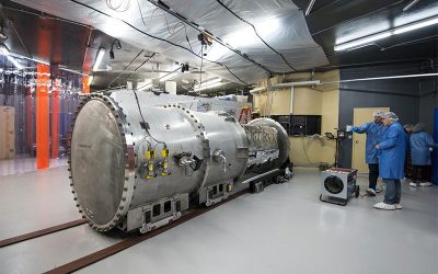 Spectrograph to Record Near-IR Spectrum of Stars in a Single Exposure